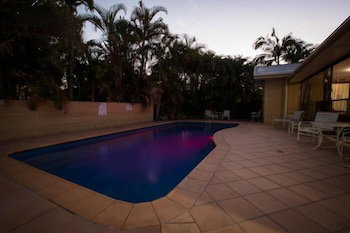 Emerald Gardens Motel & Apartments - 1 Gold Coast 1