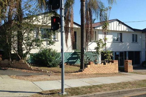 Some Rooms Backpacker - Gold Coast 4U 7