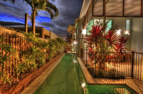 Deja Vu Palm Cove Private Heated Pool - Accommodation Gold Coast 1