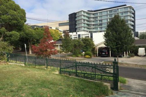 Rose Avenue Home Stay - Accommodation Gold Coast 0