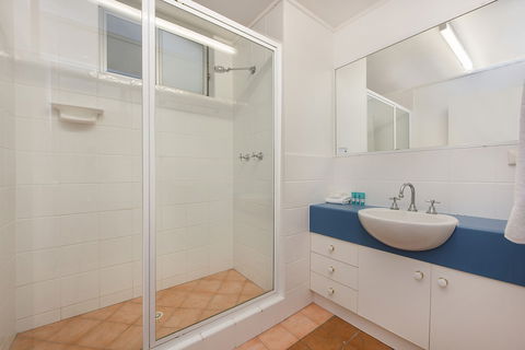 Joanne Apartments - Accommodation Gold Coast 1