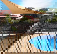 Golden Guitar Motor Inn - Accommodation Gold Coast