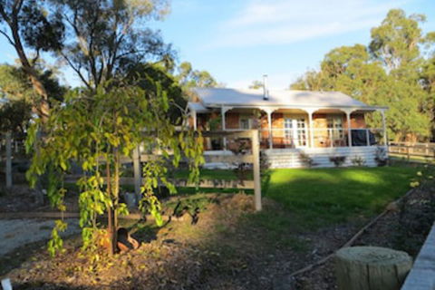 Honeyeater Cottage - Accommodation Gold Coast 0