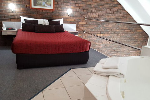 Shakespeare Motel - 1 Gold Coast 3