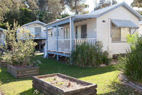 Blue Lagoon Beach Resort - Gold Coast 4U 0