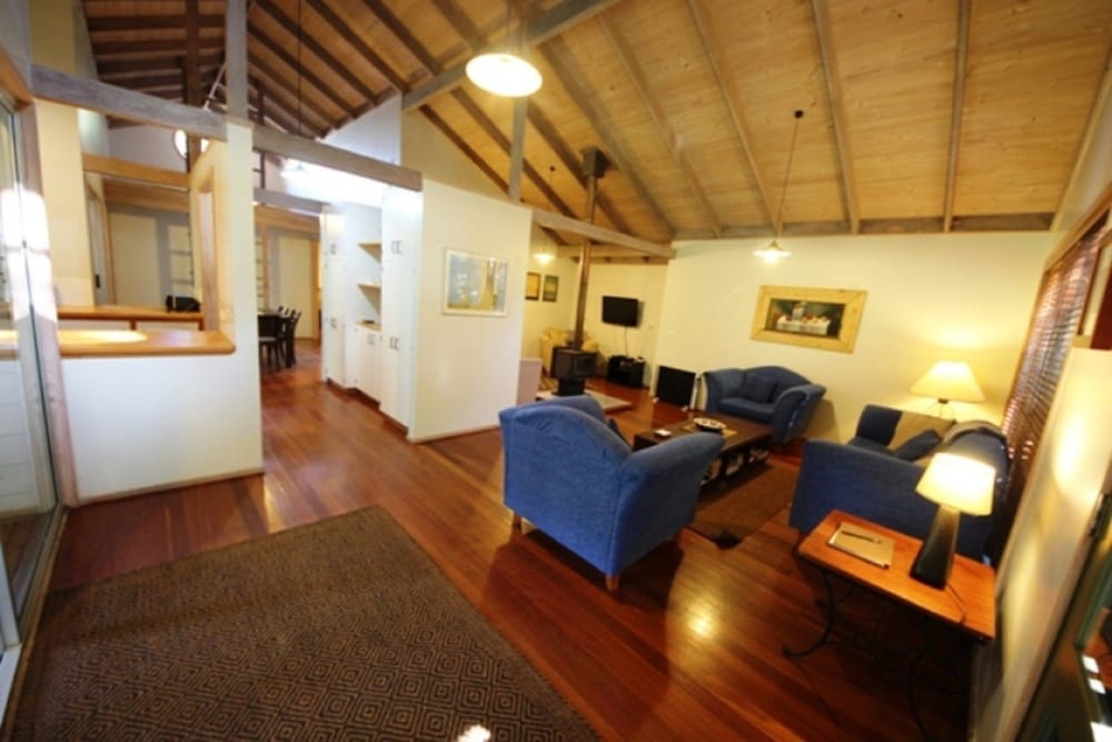 Arakoon NSW Accommodation Gold Coast