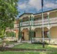 Grove Manor - Gold Coast 4U