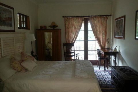 Grove Manor - Accommodation Gold Coast 6