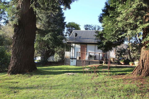 Olinda Country Cottages - Gold Coast 4U 1