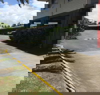 Country Plaza Motor Inn - 1 Gold Coast