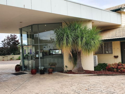 McNevin's Tamworth Motel - Accommodation Gold Coast 0