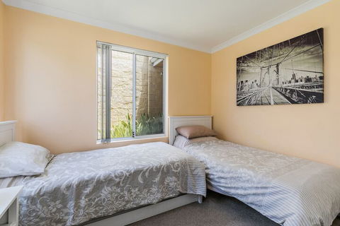 Ocean Keys Cottage - Gold Coast 4U 6