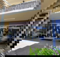 Mayfair Motel Emerald - 1 Gold Coast