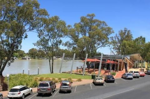 Berri Hotel - Accommodation Gold Coast 1