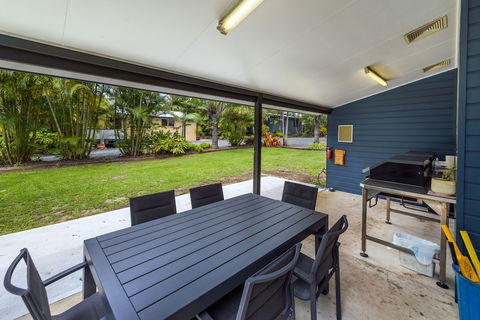 Safety Beach Ocean Bungalows - Gold Coast 4U 2
