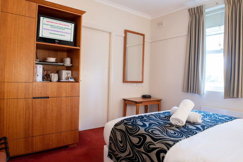 Linaker Nurse's Quarters - Accommodation Gold Coast 7