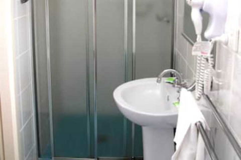 Gabriel Motor Inn - Accommodation Gold Coast 4