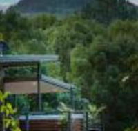 Babbling Brook Retreat - Gold Coast 4U