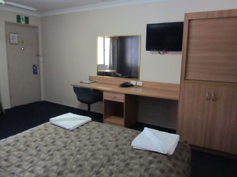 Sun Palms Motel - Accommodation Gold Coast 5