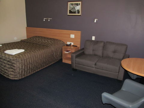 Sun Palms Motel - Accommodation Gold Coast 6