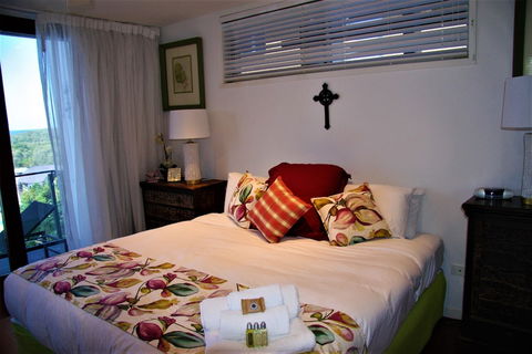 Sunrise Cove Holiday Apartments - Gold Coast 4U 6