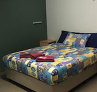 Karratha Lodge - Gold Coast 4U