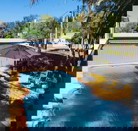 Emerald Highlands Motel - 1 Gold Coast