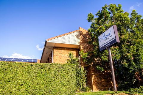 Ascot Budget Inn & Residences - Gold Coast 4U 0