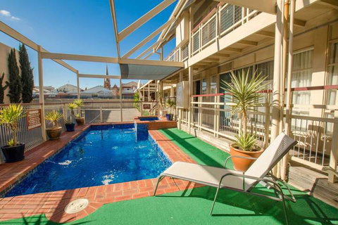 MAS Country Riverboat Lodge Motor Inn - Accommodation Gold Coast 4