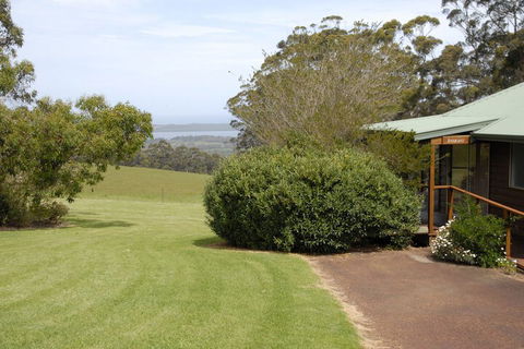 Celestine Retreat - Accommodation Gold Coast 5