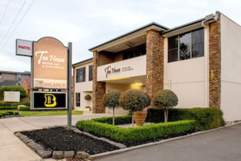 Tea House Motor Inn - Accommodation Gold Coast 0