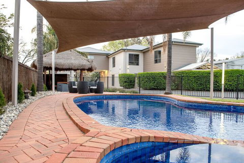 Tea House Motor Inn - Accommodation Gold Coast 2