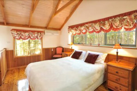 Eagle Hammer Cottages - Accommodation Gold Coast 6