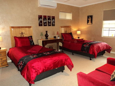 Armadale Cottage Bed & Breakfast - Gold Coast 4U 2