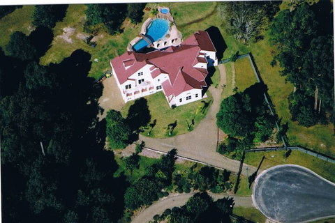 Kingfishers Manor - Accommodation Gold Coast 3