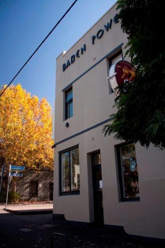 Baden Powell Hotel - Accommodation Gold Coast 2