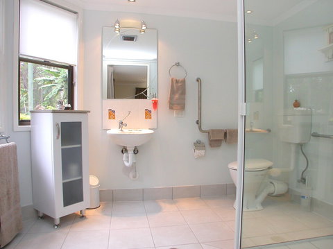 Poppies Bed & Breakfast - 1 Gold Coast 7