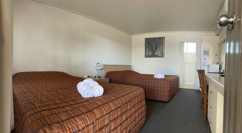 Rustyâ€™s Motel - Accommodation Gold Coast 5