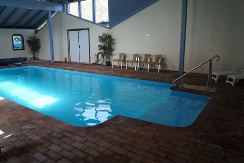 Magdala Motor Lodge & Lakeside Restaurant - Accommodation Gold Coast 2