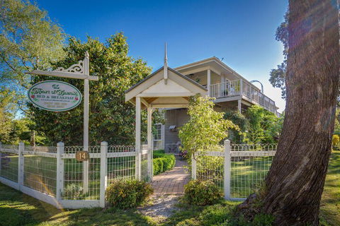 The Heart Of Emerald Bed & Breakfast - 1 Gold Coast 5