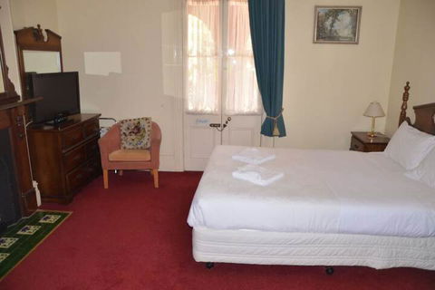 Leura House - 1 Gold Coast 6