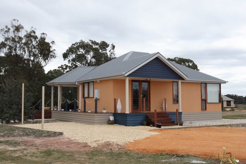 Aurora Cottages - Accommodation Gold Coast 1