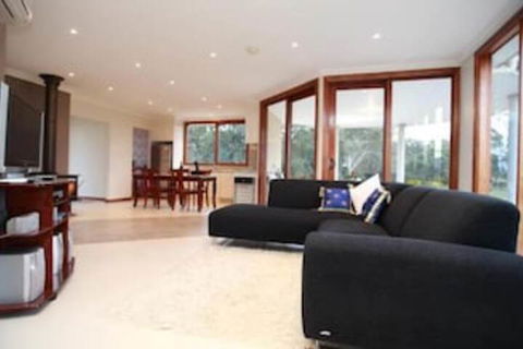 Aurora Cottages - Accommodation Gold Coast 5
