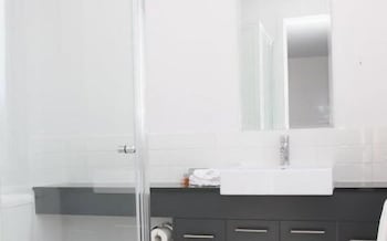 Beachside Apartments, Bonbeach - Accommodation Gold Coast 1