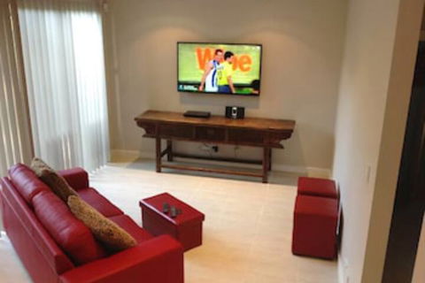 Elandra Holiday Home - Accommodation Gold Coast 1