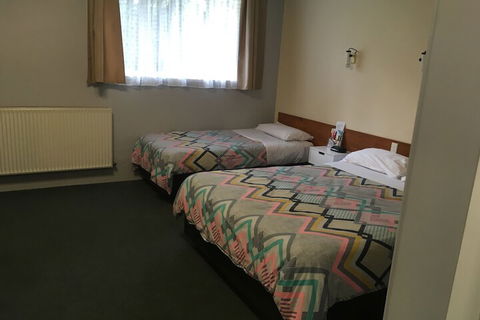 Camperdown Cascade Motel - Gold Coast 4U 6