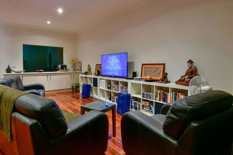 Crossroads Ecomotel - Gold Coast 4U 7