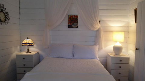 C & As Cottage - Accommodation Gold Coast 5