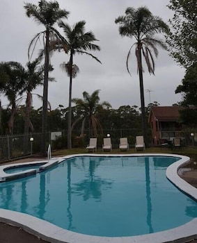 Tabourie Lake Motel - Accommodation Gold Coast 0