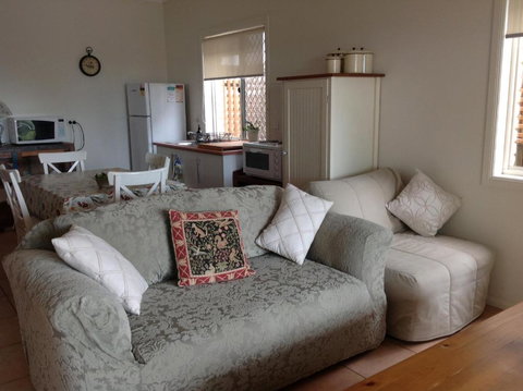The Friendly Chat Bed & Breakfast - Accommodation Gold Coast 6